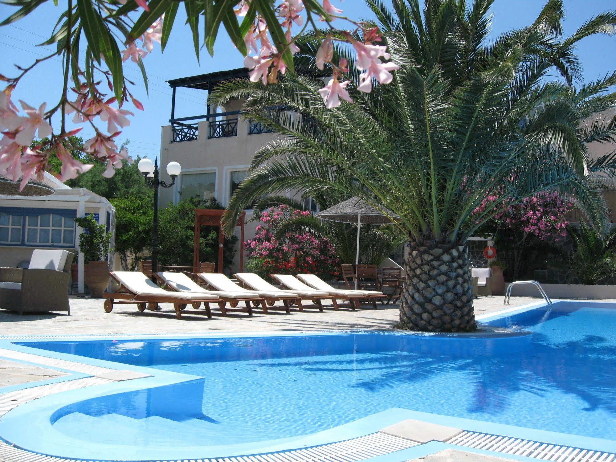 Paradise Resort Akrotírion Eksteriør bilde